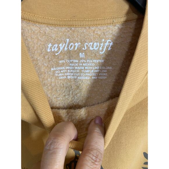 Taylor Swift Folklore The Still on That Tightrope Sweatshirt Gold Sz M - Picture 3 of 7